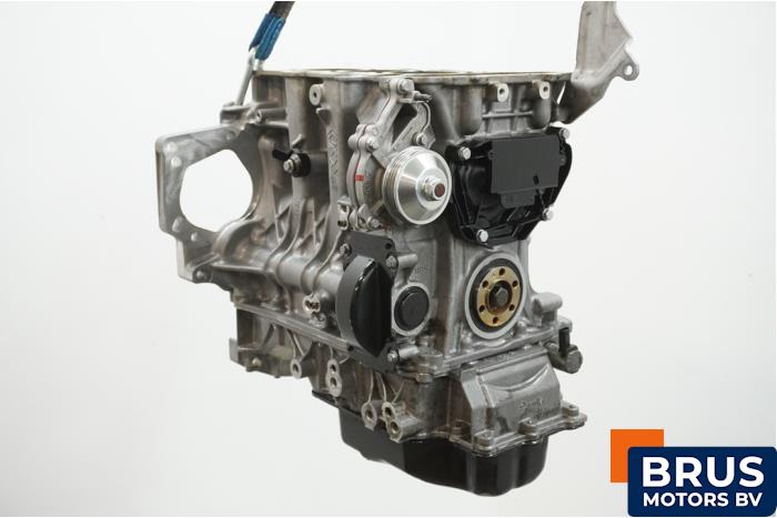 Used Engine crankcase Opel Corsa V 1.2 12V 100 Price € 907,50 Inclusive VAT offered by Brus Motors BV