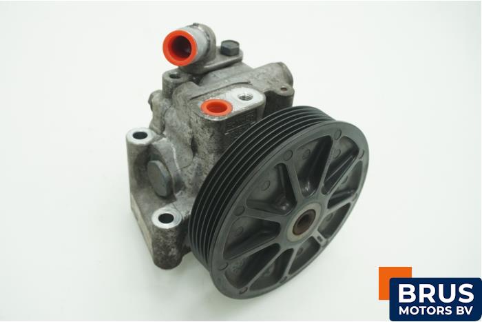 Usagé Pompe de direction Ford Transit Custom 2.0 TDCi 16V Eco Blue 130 Prix € 211,75 Prix TTC proposé par Brus Motors BV
