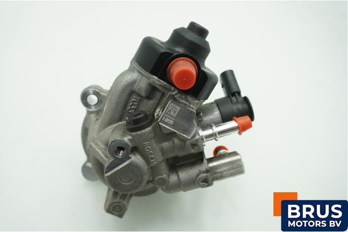 Gebrauchte Kraftstoffpumpe Mechanisch BMW 1 serie (F20) 116d 1.5 12V TwinPower Preis € 332,75 Mit Mehrwertsteuer angeboten von Brus Motors BV