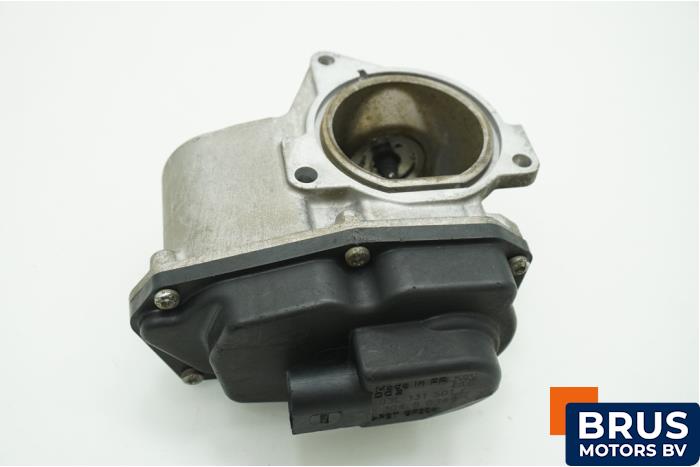 Usagé Valve RGE Audi A4 (B8) 2.0 TDI 16V Prix € 90,75 Prix TTC proposé par Brus Motors BV