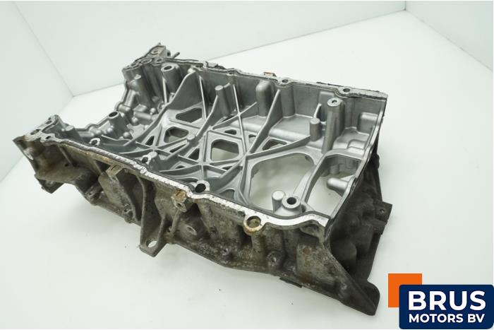 Usagé Couvercle carter Ford Transit 2.0 TDCi 16V Eco Blue 130 Prix € 151,25 Prix TTC proposé par Brus Motors BV
