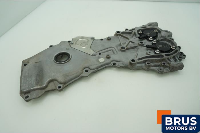 Usagé Couvercle de distribution Mercedes CLA (118.3) 1.3 CLA-200 Turbo 16V Prix € 151,25 Prix TTC proposé par Brus Motors BV