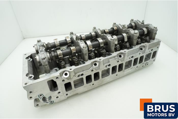 Usados Culata Mitsubishi Canter 3.0 Di-D 16V 35 Precio € 907,50 IVA incluido ofrecido por Brus Motors BV