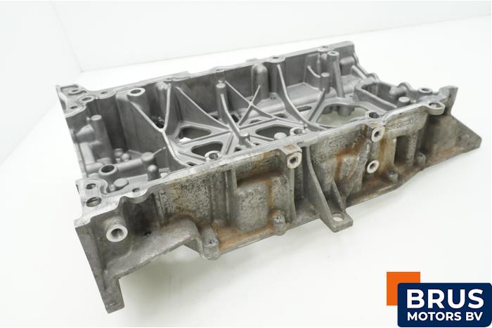 Usagé Couvercle carter Ford Transit 2.0 TDCi 16V Eco Blue 130 Prix € 151,25 Prix TTC proposé par Brus Motors BV