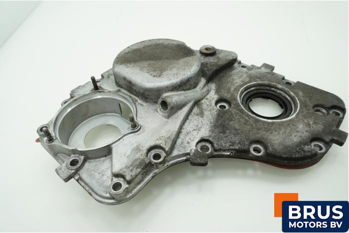 Usagé Couvercle de distribution Iveco New Daily IV 40C17V, 40C17V/P Prix € 121,00 Prix TTC proposé par Brus Motors BV