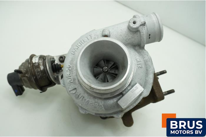 Gebrauchte Turbo Iveco New Daily VI 33.180,35.180,52.180,60.180, 70.180. 72.180 Preis € 423,50 Mit Mehrwertsteuer angeboten von Brus Motors BV