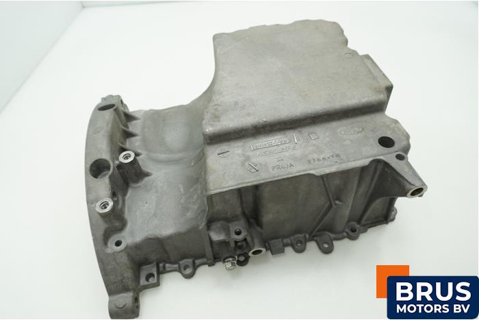 Usagé Couvercle carter Ford Focus 4 Wagon 1.0 Ti-VCT EcoBoost 12V 85 Prix € 90,75 Prix TTC proposé par Brus Motors BV
