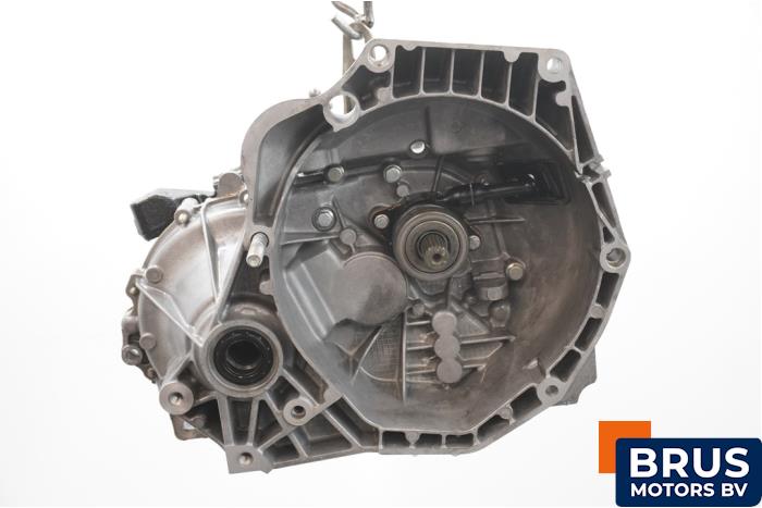 Gebrauchte Getriebe Fiat Doblo Cargo (263) 1.3 D Multijet Preis € 605,00 Mit Mehrwertsteuer angeboten von Brus Motors BV