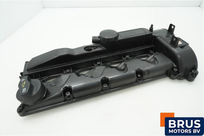 Gebrauchte Ventildeckel Mercedes C (W204) 2.2 C-220 CDI 16V BlueEFFICIENCY Preis € 60,50 Mit Mehrwertsteuer angeboten von Brus Motors BV