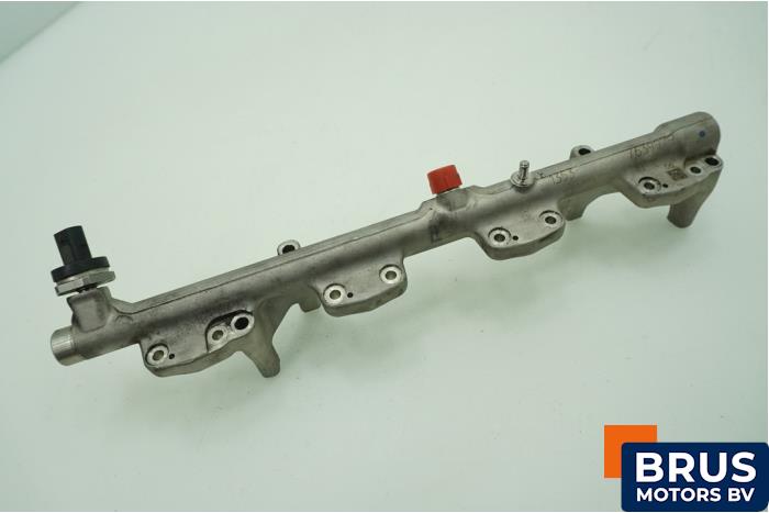 Usagé Système d'injection Mini Mini (F55) 2.0 16V Cooper S Prix € 121,00 Prix TTC proposé par Brus Motors BV