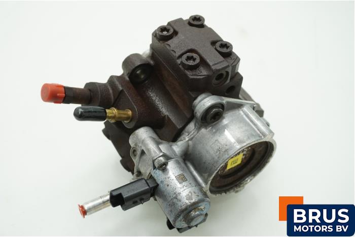 Used Mechanical fuel pump Ford Transit Custom 2.2 TDCi 16V RWD Price € 151,25 Inclusive VAT offered by Brus Motors BV