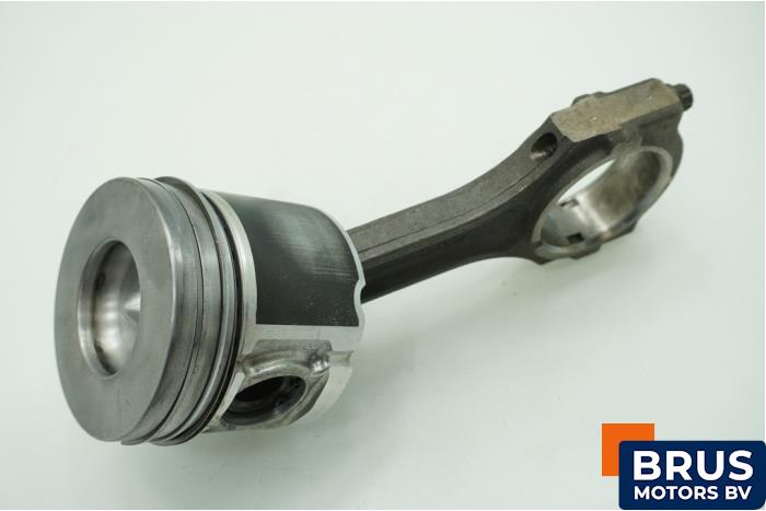 Vevstake Mazda 5 (CR19), 2004 / 2010 2.0 CiDT 16V Normal Power, MPV, Diesel, 1.998cc, 81kW (110pk), FWD, RF7J, 2005-02 / 2010-05, CR19T6 (Begagnad)