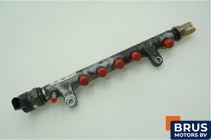 Usagé Système d'injection Volkswagen Transporter/Caravelle T5 2.0 TDI DRF Prix € 121,00 Prix TTC proposé par Brus Motors BV