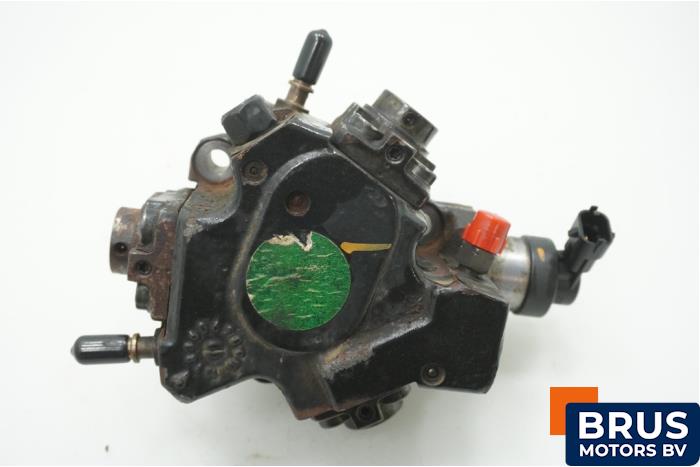 Usagé Pompe carburant mécanique Mercedes Vito (447.6) 1.6 109 CDI 16V Prix € 363,00 Prix TTC proposé par Brus Motors BV