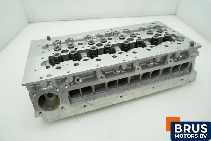 Begagnade Topplock Fiat Ducato (250) 2.3 D 130 Multijet Minibus Extralongo Pris € 726,00 Inklusive moms erbjuds av Brus Motors BV