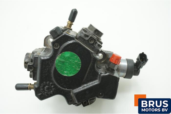 Usagé Pompe carburant mécanique Mercedes Vito (447.6) 1.6 111 CDI 16V Prix € 363,00 Prix TTC proposé par Brus Motors BV