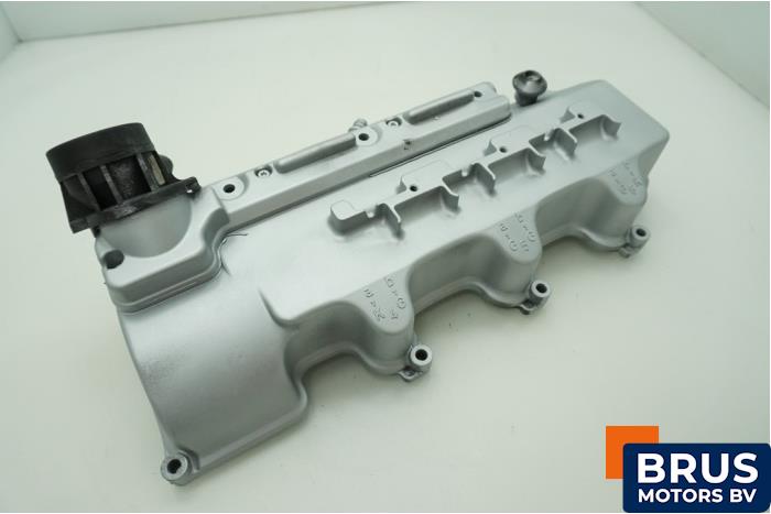 Gebrauchte Ventildeckel Mercedes E (W210) 2.4 E-240 V6 18V Preis € 60,50 Mit Mehrwertsteuer angeboten von Brus Motors BV