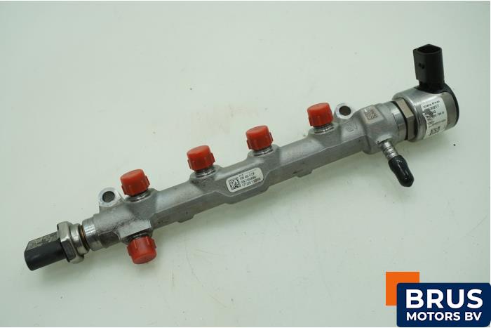 Usagé Système d'injection Volkswagen Caddy Cargo V (SBA/SBH) 2.0 TDI 75 Prix € 121,00 Prix TTC proposé par Brus Motors BV