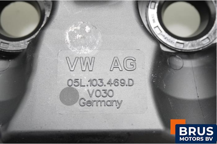 Ventildeckel van een Volkswagen Caddy Cargo V (SBA/SBH) 2.0 TDI 75 2022
