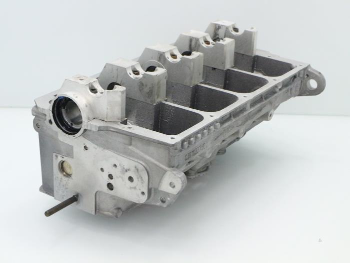 Cylinder head from a Volkswagen Golf IV 4Motion (1J1) 1.9 TDI 115 2004