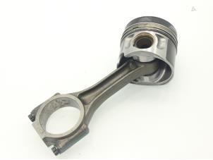 Used Connecting rod Volkswagen Transporter T5 1.9 TDi Price € 90,75 Inclusive VAT offered by Brus Motors BV