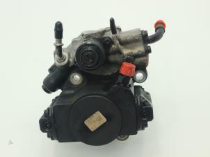 Used Mechanical fuel pump Mercedes C (W204) 2.2 C-200 CDI 16V BlueEFFICIENCY Price € 211,75 Inclusive VAT offered by Brus Motors BV