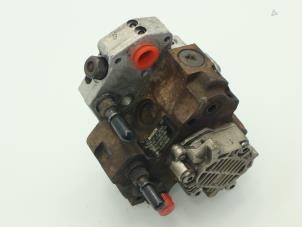 Used Mechanical fuel pump Renault Trafic New (EL) 2.5 dCi 16V 135 Price € 181,50 Inclusive VAT offered by Brus Motors BV