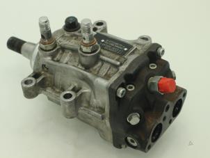 Used Mechanical fuel pump Renault Espace (JK) 3.0 dCi V6 24V Price € 151,25 Inclusive VAT offered by Brus Motors BV