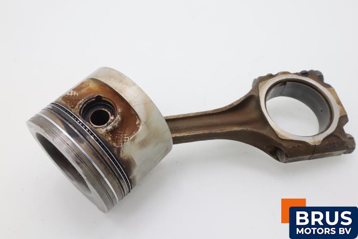 Usados Biela Volkswagen Golf III (1H1) 1.8 CL,GL Precio € 60,50 IVA incluido ofrecido por Brus Motors BV