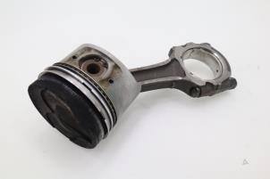 Used Connecting rod Nissan Patrol GR (Y60) 2.8 GR D Price € 90,75 Inclusive VAT offered by Brus Motors BV