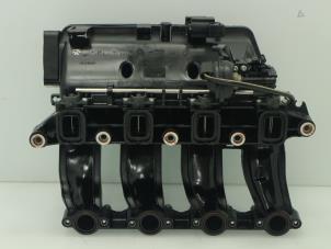 Used Intake manifold BMW 3 serie (E90) 320d 16V Price € 90,75 Inclusive VAT offered by Brus Motors BV