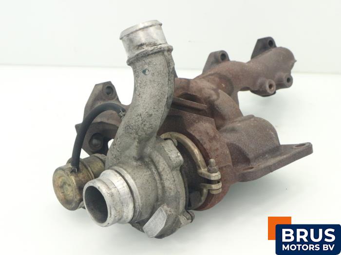 Usagé Turbo Ford Focus 1 1.8 TDdi Prix € 121,00 Prix TTC proposé par Brus Motors BV