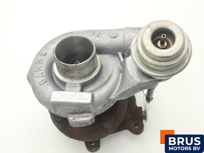 Usados Turbo Opel Omega B (25/26/27) 2.0 DTI 16V Precio € 121,00 IVA incluido ofrecido por Brus Motors BV