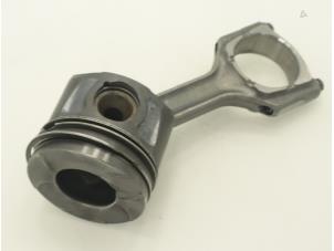 Used Connecting rod Opel Zafira (M75) 1.9 CDTI 16V Price € 90,75 Inclusive VAT offered by Brus Motors BV