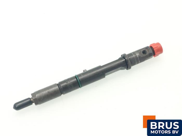 Usagé Injecteurs Audi A4 (B5) 2.5 TDI V6 24V Prix € 60,50 Prix TTC proposé par Brus Motors BV