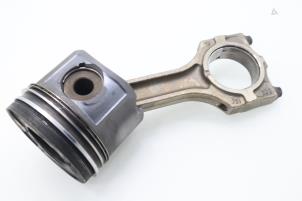 Used Connecting rod BMW 5 serie (E39) 530d 24V Price € 90,75 Inclusive VAT offered by Brus Motors BV