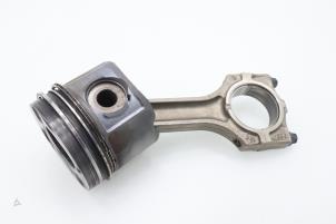 Used Connecting rod BMW 5 serie (E39) 530d 24V Price € 90,75 Inclusive VAT offered by Brus Motors BV