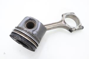 Used Connecting rod Toyota Yaris (P1) 1.4 D-4D Price € 90,75 Inclusive VAT offered by Brus Motors BV
