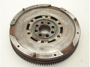 Used Dual mass flywheel BMW 5 serie (E39) 520i 24V Price € 242,00 Inclusive VAT offered by Brus Motors BV