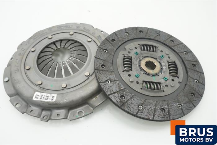 New Clutch kit (complete) Fiat Fiorino (225) 1.3 JTD 16V Multijet Price € 121,00 Inclusive VAT offered by Brus Motors BV