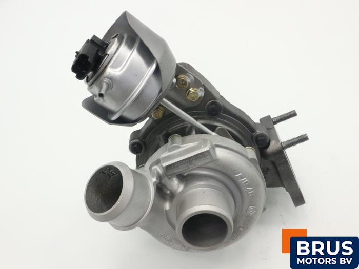 Skontrolowane Turbo Ford S-Max (GBW) 2.0 TDCi 16V 130 Cena € 423,50 Z VAT oferowane przez Brus Motors BV