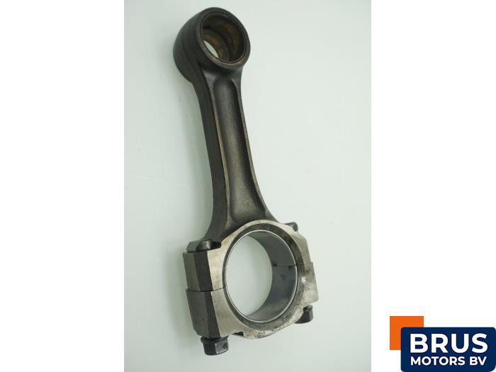 Usagé Bielle Opel Campo (TFR/TFS) 2.5 TD 4x4 Prix € 90,75 Prix TTC proposé par Brus Motors BV