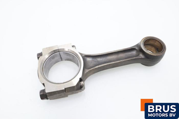 Usagé Bielle Opel Campo (TFR/TFS) 2.5 TD 4x4 Prix € 90,75 Prix TTC proposé par Brus Motors BV