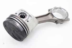 Used Connecting rod Mitsubishi Pajero Sport (K7/9) 2.5 TD Price € 90,75 Inclusive VAT offered by Brus Motors BV