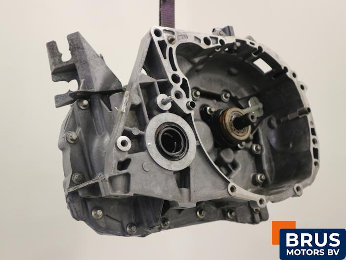 Gebrauchte Getriebe Renault Scénic II (JM) 1.5 dCi 80 Preis € 181,50 Mit Mehrwertsteuer angeboten von Brus Motors BV