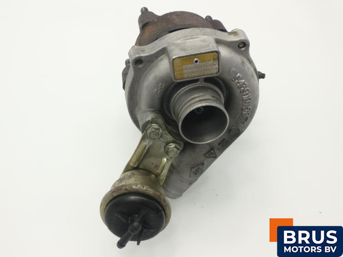 Gebrauchte Turbo Renault Scénic II (JM) 1.5 dCi 80 Preis € 211,75 Mit Mehrwertsteuer angeboten von Brus Motors BV
