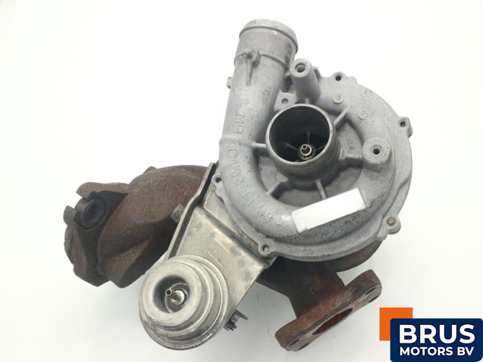 Używane Turbo Peugeot 807 2.0 HDi 16V FAP Cena € 211,75 Z VAT oferowane przez Brus Motors BV
