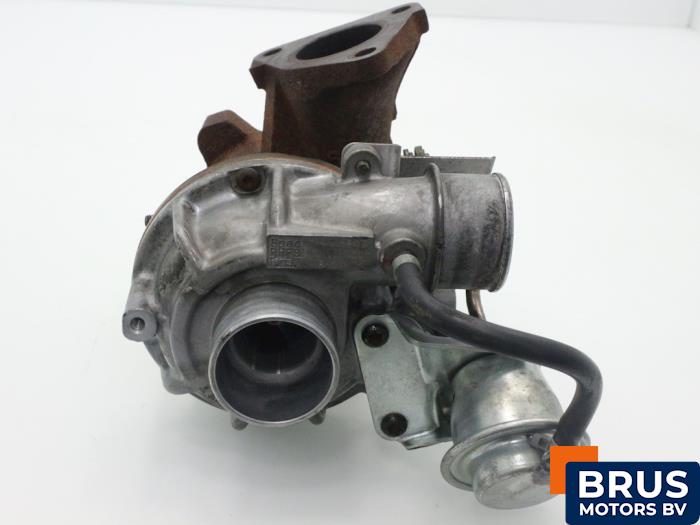 Używane Turbo Mazda 323 (BJ12) 2.0d Cena € 302,50 Z VAT oferowane przez Brus Motors BV
