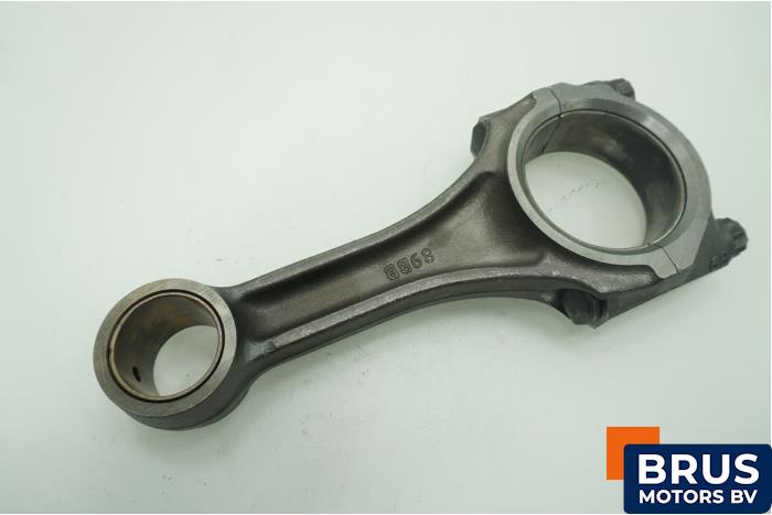 Usados Biela Nissan Atleon Precio € 121,00 IVA incluido ofrecido por Brus Motors BV