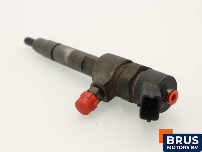 Usagé Injecteurs Alfa Romeo 156 (932) 2.4 JTD Prix € 90,75 Prix TTC proposé par Brus Motors BV